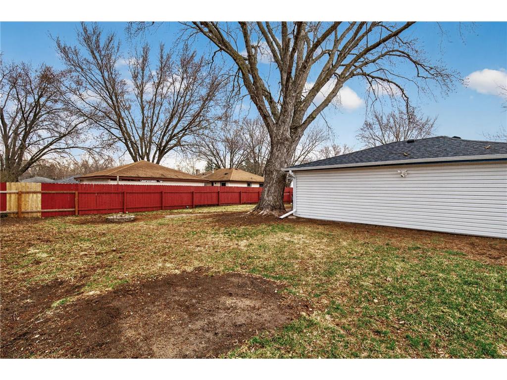 11648 Ilex Street NW Coon Rapids MN 55448 7068809 image50