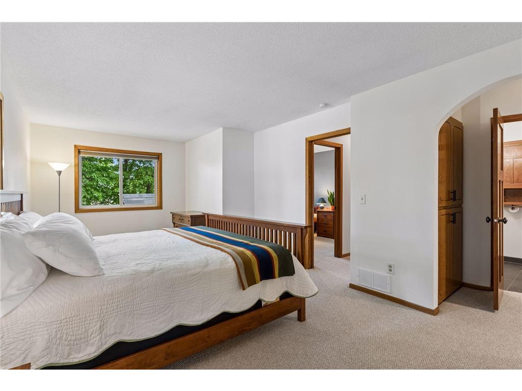 1165 Ravenswood Street Shoreview MN 55126 7025066 image20