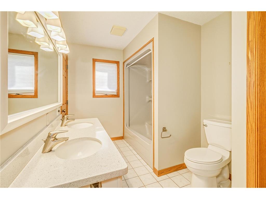 11658 Meadow Lane NE Blaine MN 55449 6818994 image9