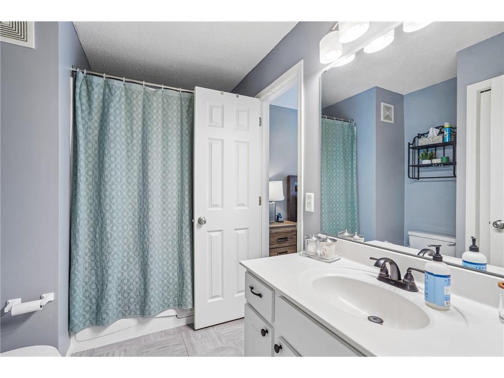1166 100th Drive NE #A Blaine MN 55434 7075176 image19