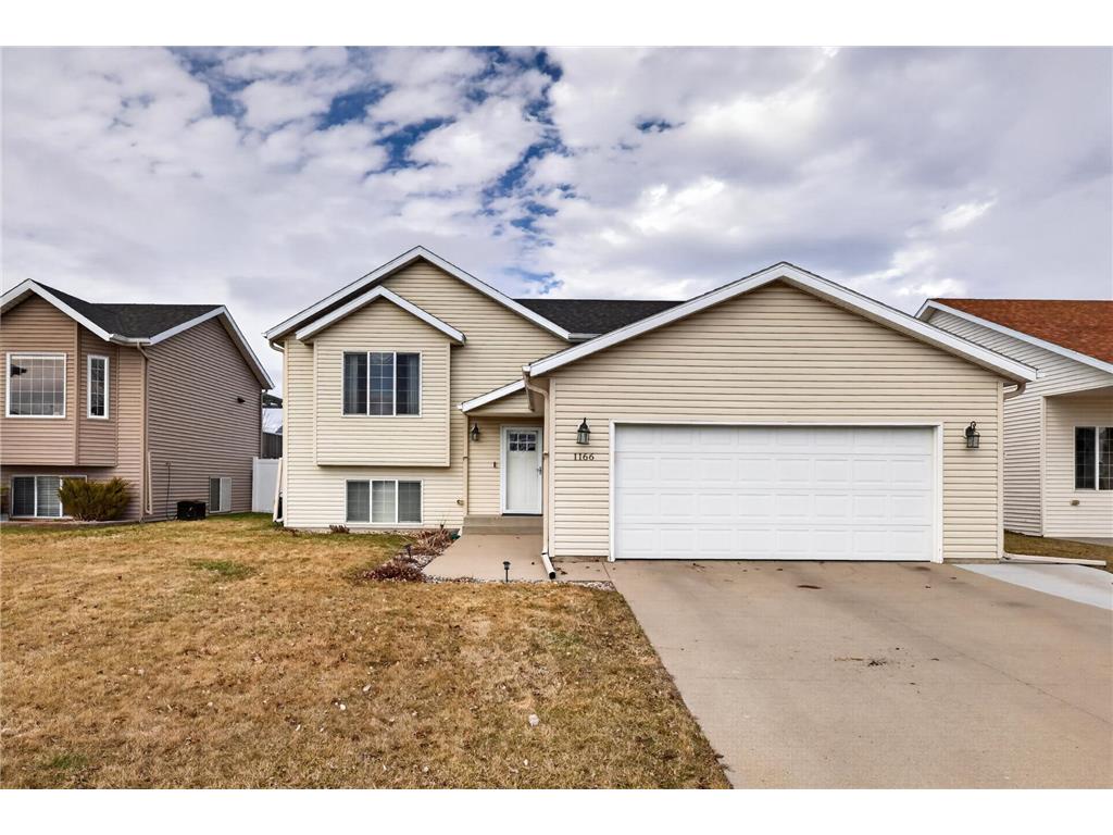 1166 39 1/2 Avenue W West Fargo ND 58078 7054366 image12