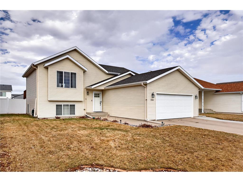 1166 39 1/2 Avenue W West Fargo ND 58078 7054366 image13