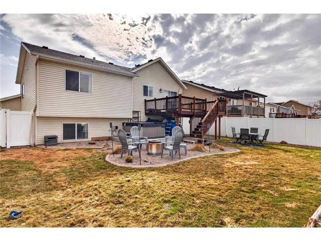 1166 39 1/2 Avenue W West Fargo ND 58078 7054366 image16