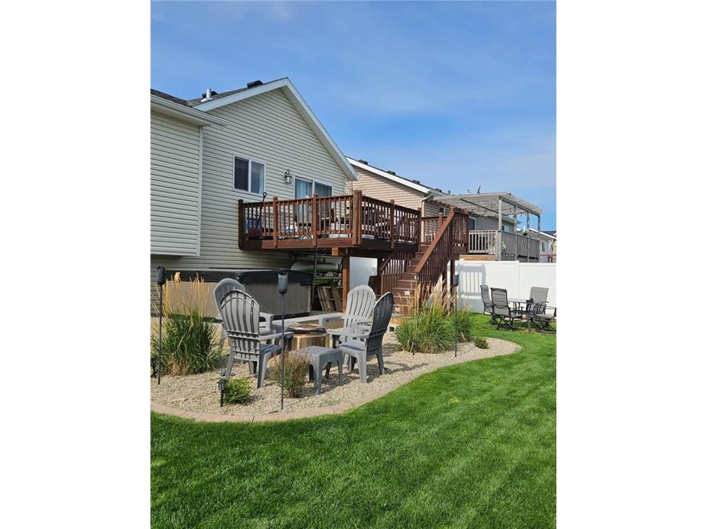1166 39 1/2 Avenue W West Fargo ND 58078 7054366 image44