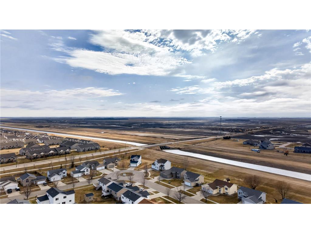 1166 39 1/2 Avenue W West Fargo ND 58078 7054366 image5