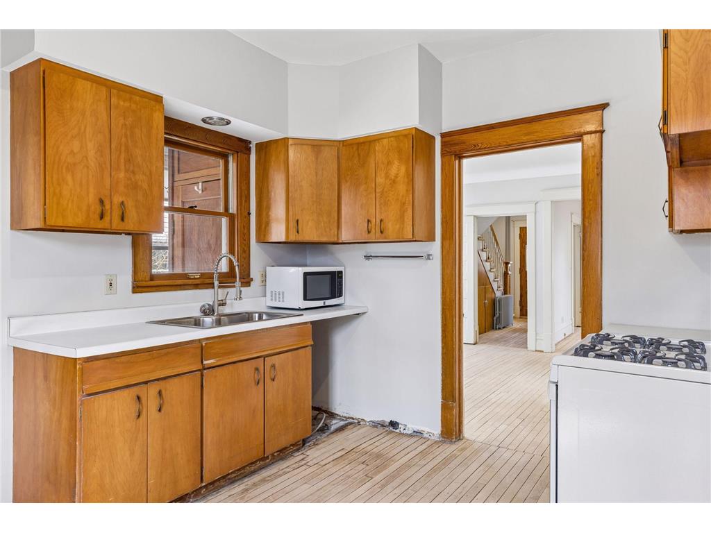 1166 Burns Avenue Saint Paul MN 55106 7048319 image21