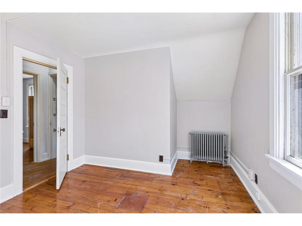 1166 Burns Avenue Saint Paul MN 55106 7048319 image43