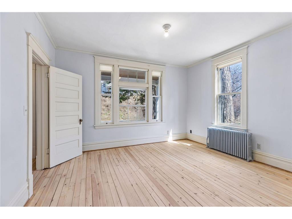 1166 Burns Avenue Saint Paul MN 55106 7048319 image7