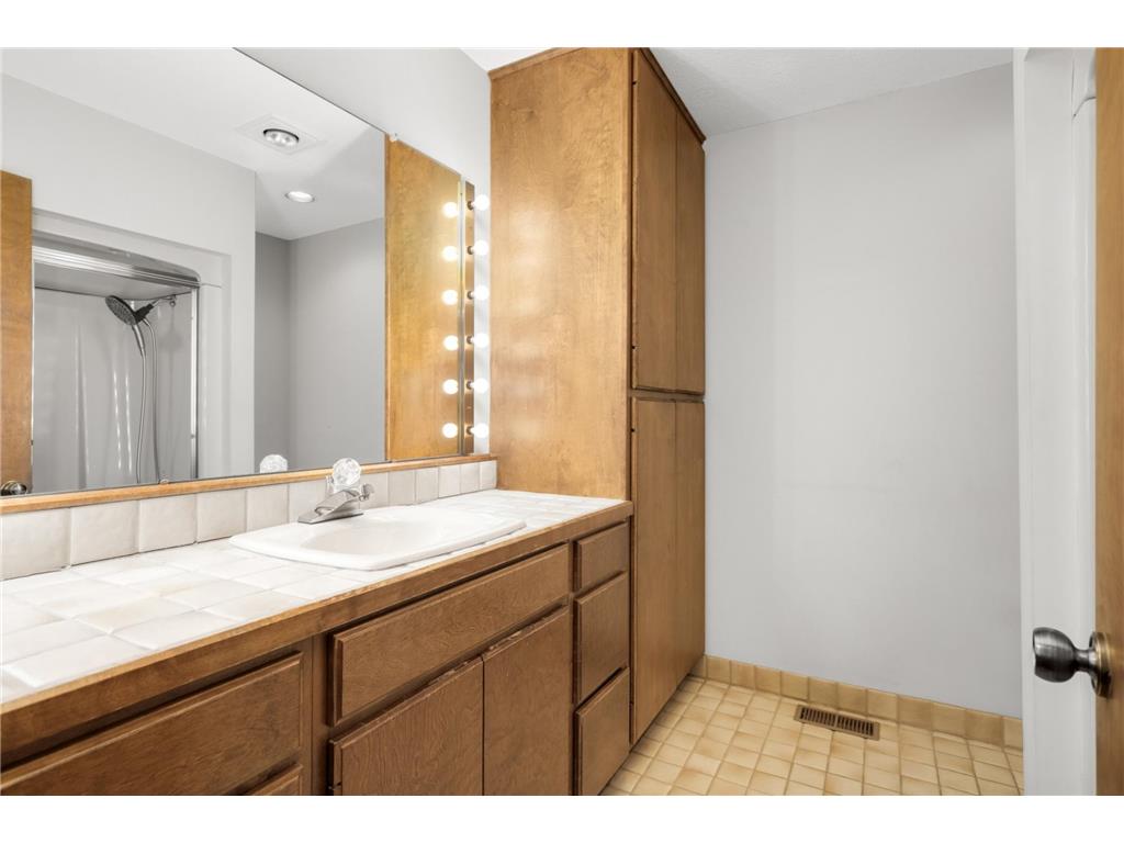 1166 Kingsley Court S Mendota Heights MN 55118 6818809 image36