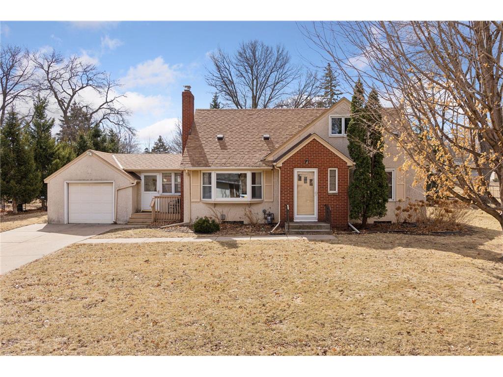 1166 Sherren Street W Roseville MN 55113 6627495 image1