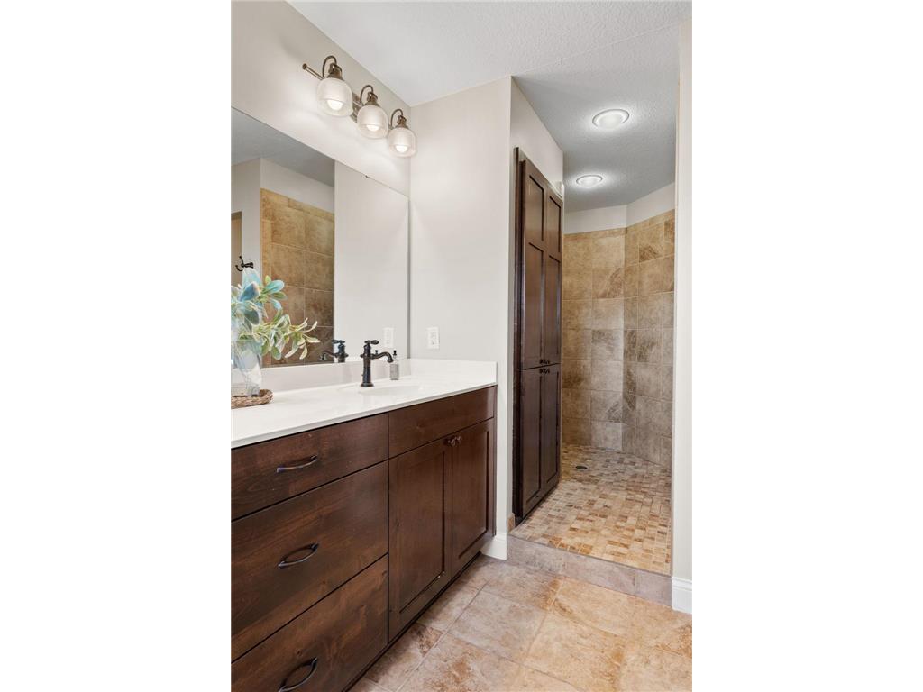 11668 Azure Court Inver Grove Heights MN 55077 7023534 image39