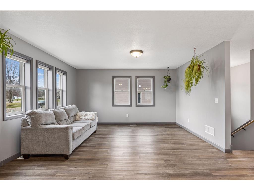1167 Rich River Way New Richmond WI 54017 7054400 image17