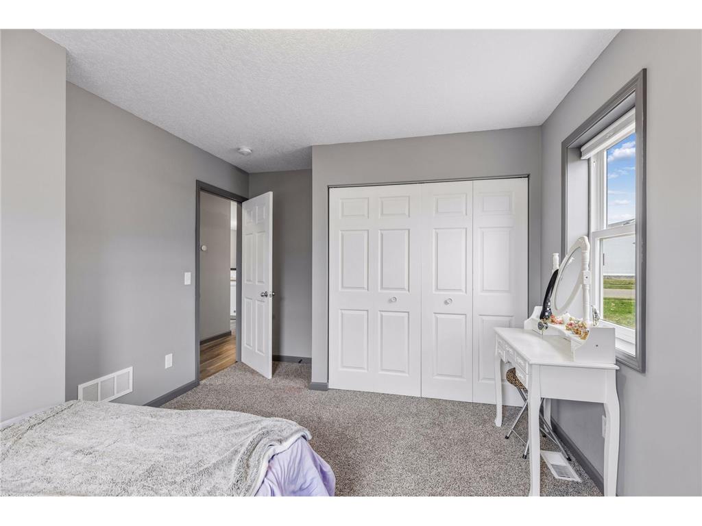 1167 Rich River Way New Richmond WI 54017 7054400 image24