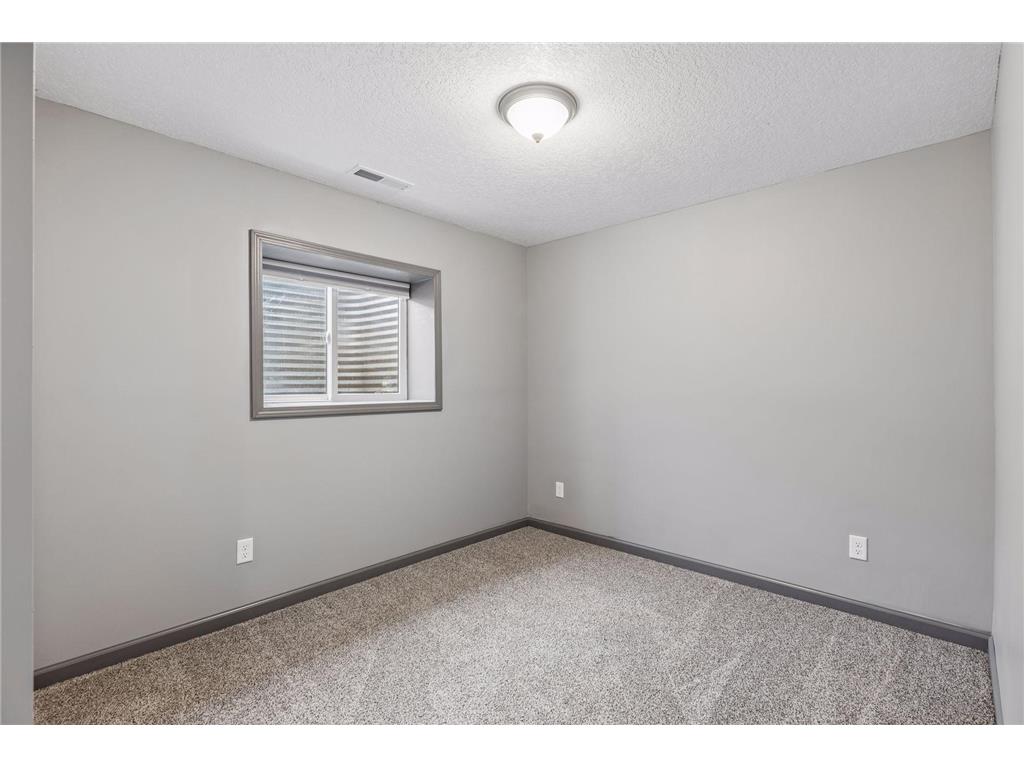 1167 Rich River Way New Richmond WI 54017 7054400 image32