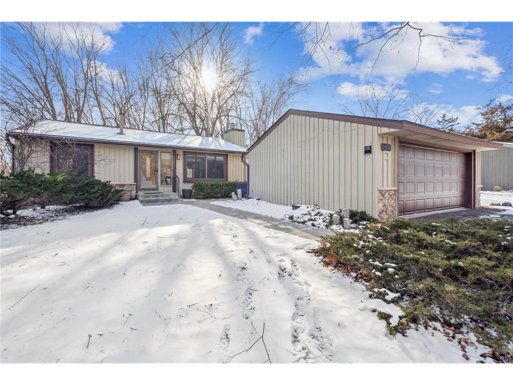 11672 Red Fox Drive, Maple Grove, MN 55369 MLS 6470541 Edina Realty