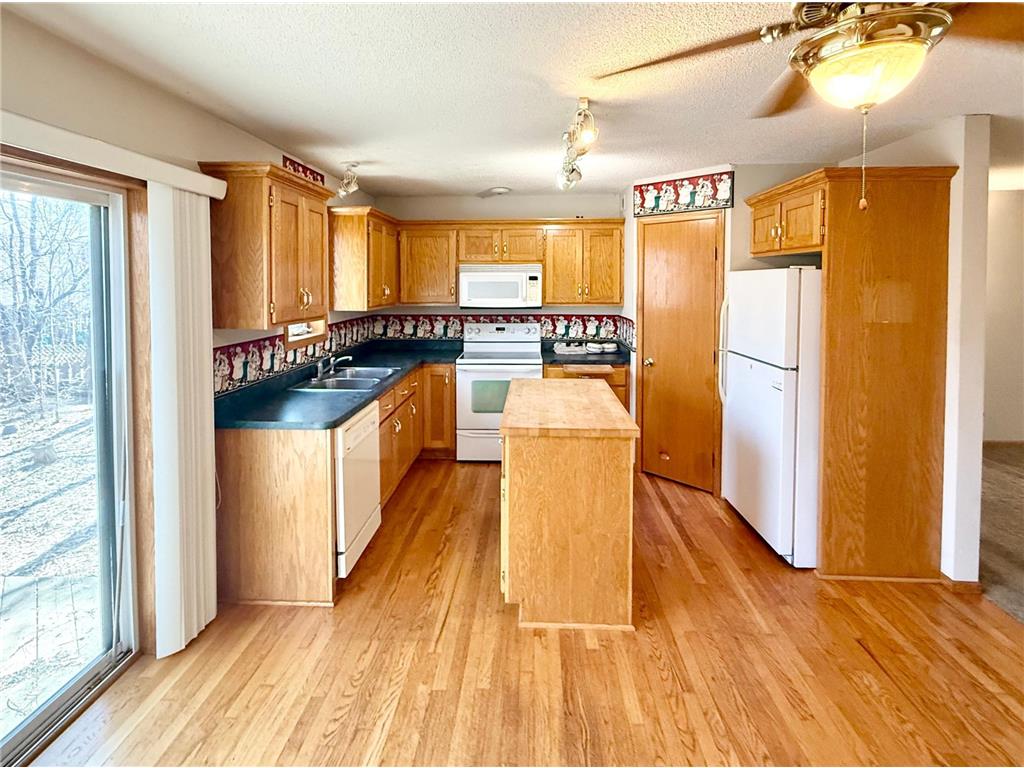 11673 Eldorado Street NW Coon Rapids MN 55433 7037535 image3