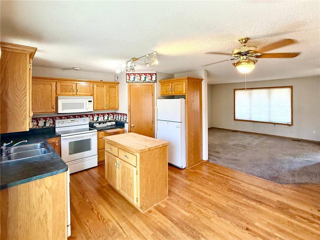 11673 Eldorado Street NW Coon Rapids MN 55433 7037535 image4