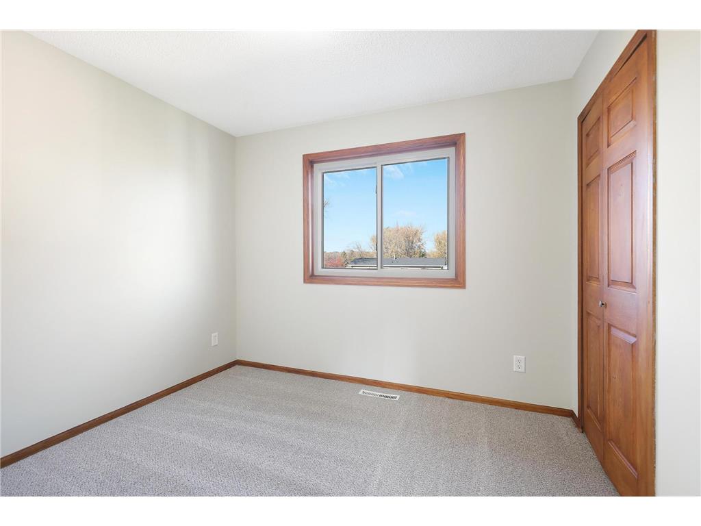 1168 Sherman Way Hastings MN 55033 7028317 image22