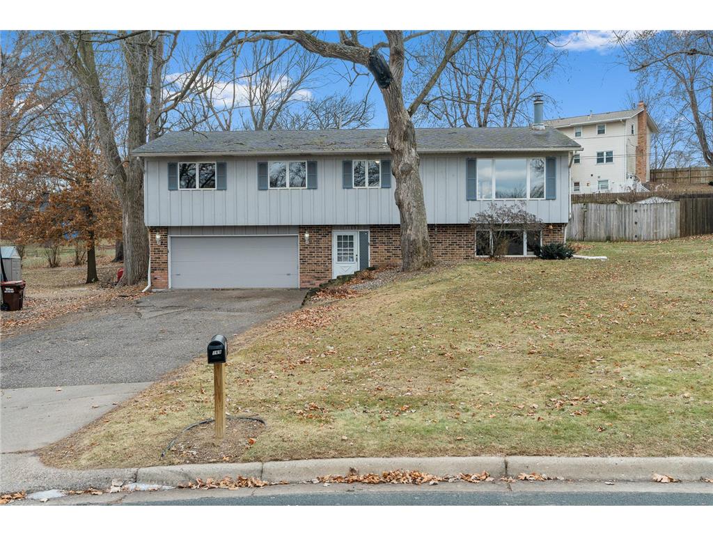 1169 14th Street W Hastings MN 55033 6640746 image1