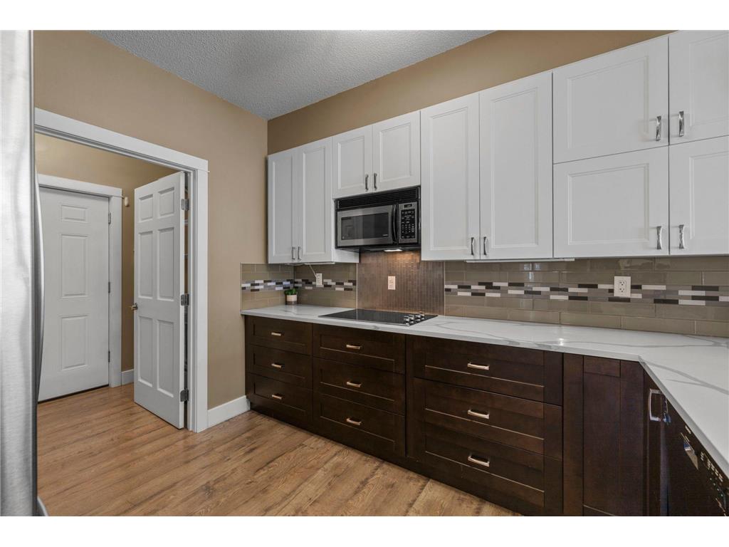 11692 Langford Circle Burnsville MN 55337 7099250 image10