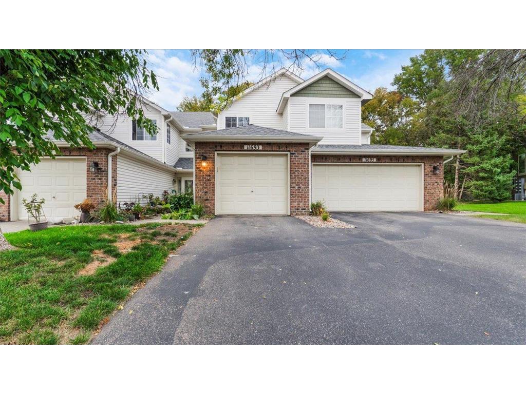 11693 Langford Circle 1006, Burnsville, MN 55337 MLS 6436600