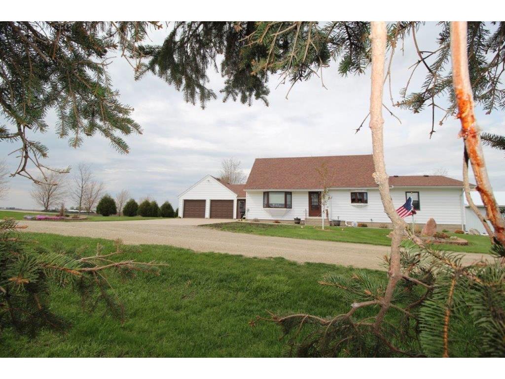 11697 210th Street E Kenyon MN 55946 7089203 image1