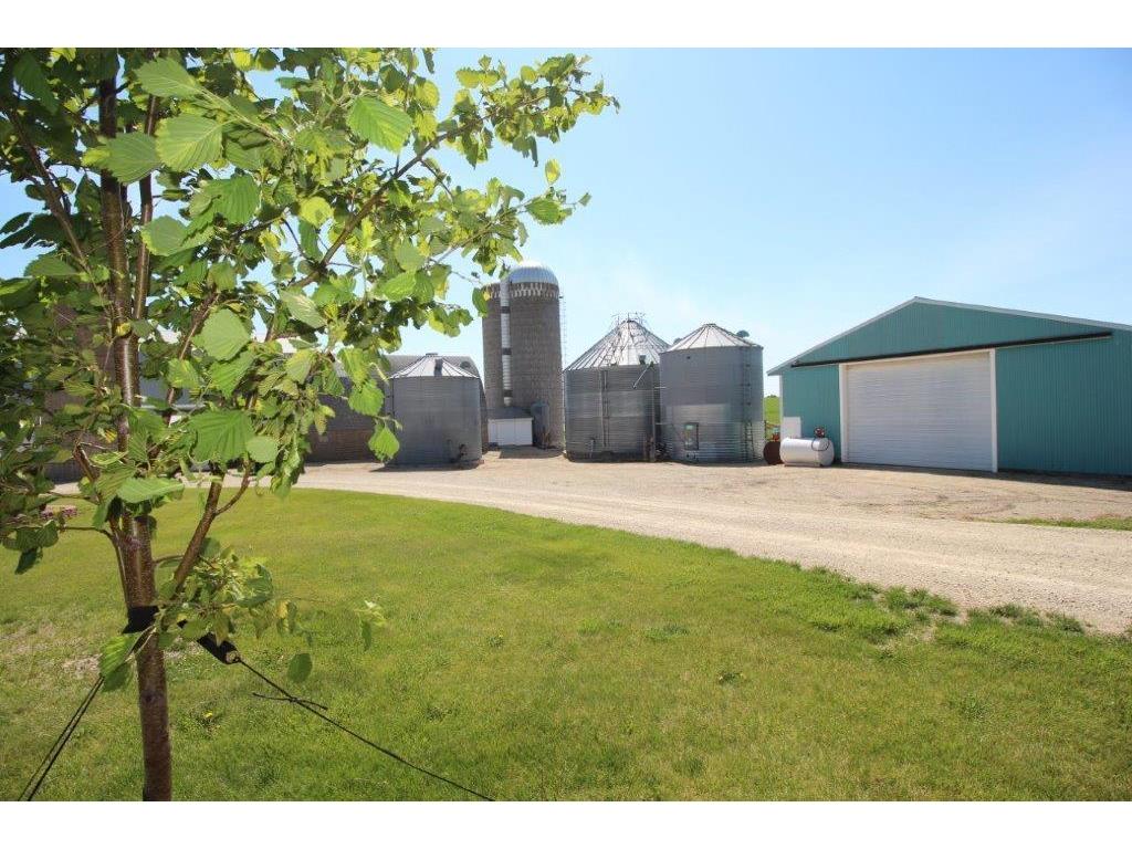 11697 210th Street E Kenyon MN 55946 7089203 image17