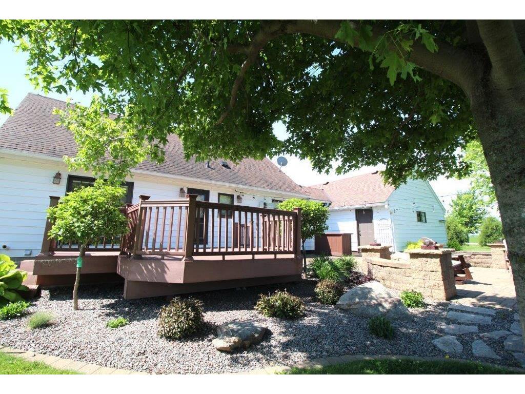 11697 210th Street E Kenyon MN 55946 7089203 image2