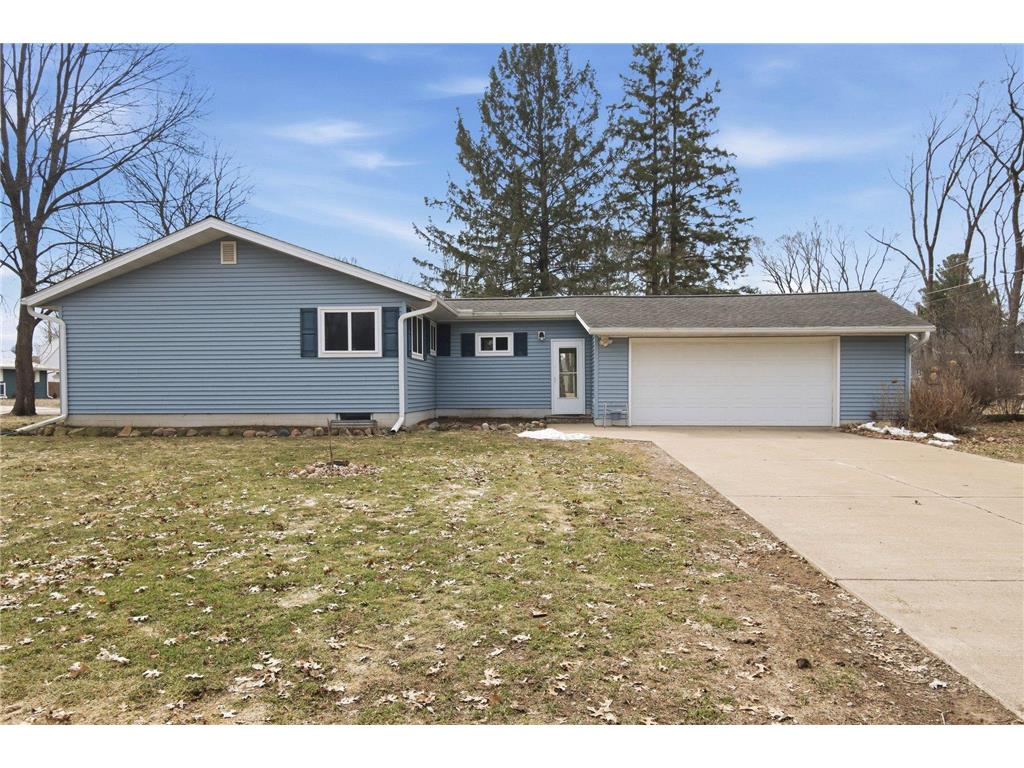 117 16th Street NE Menomonie WI 54751 7038090 image1