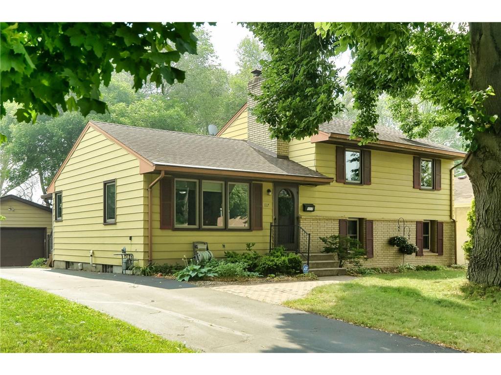 117 17th Avenue S South Saint Paul MN 55075 6394643 image1