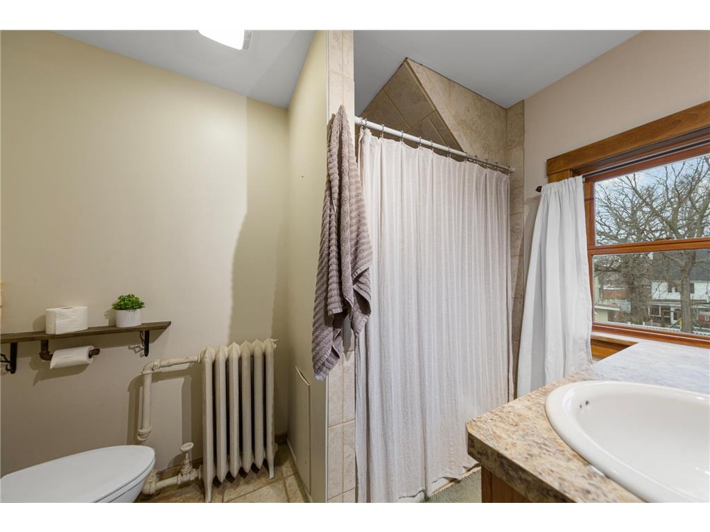 117 3rd Avenue NE Waseca MN 56093 7049700 image21