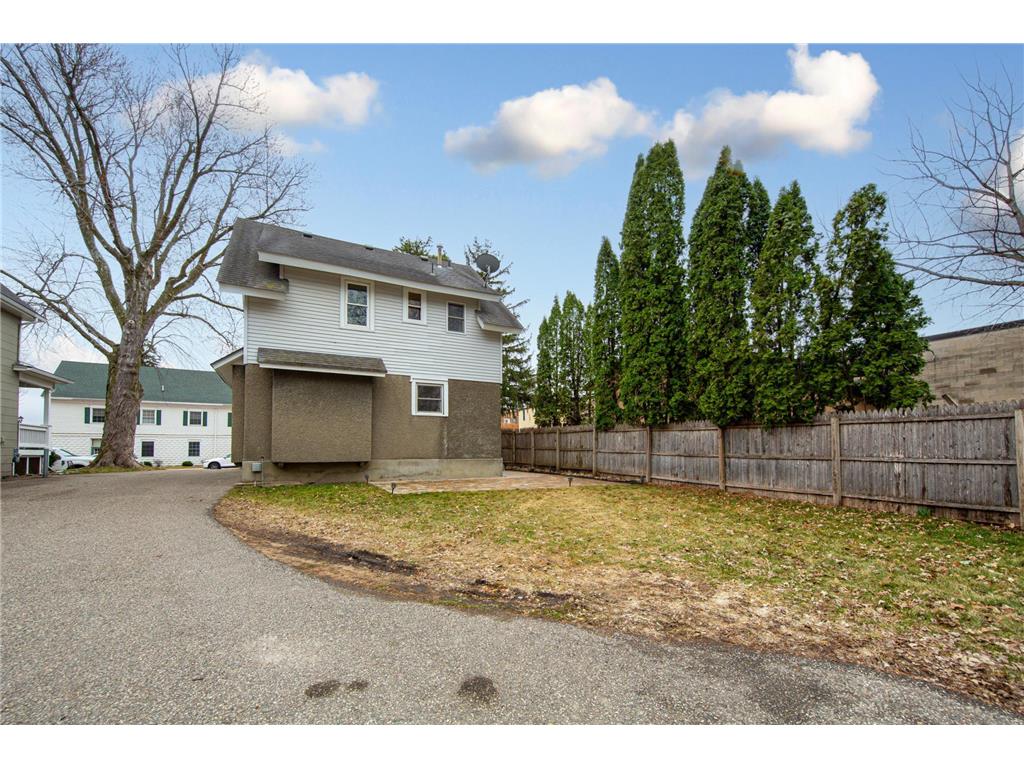 117 3rd Avenue NE Waseca MN 56093 7049700 image23