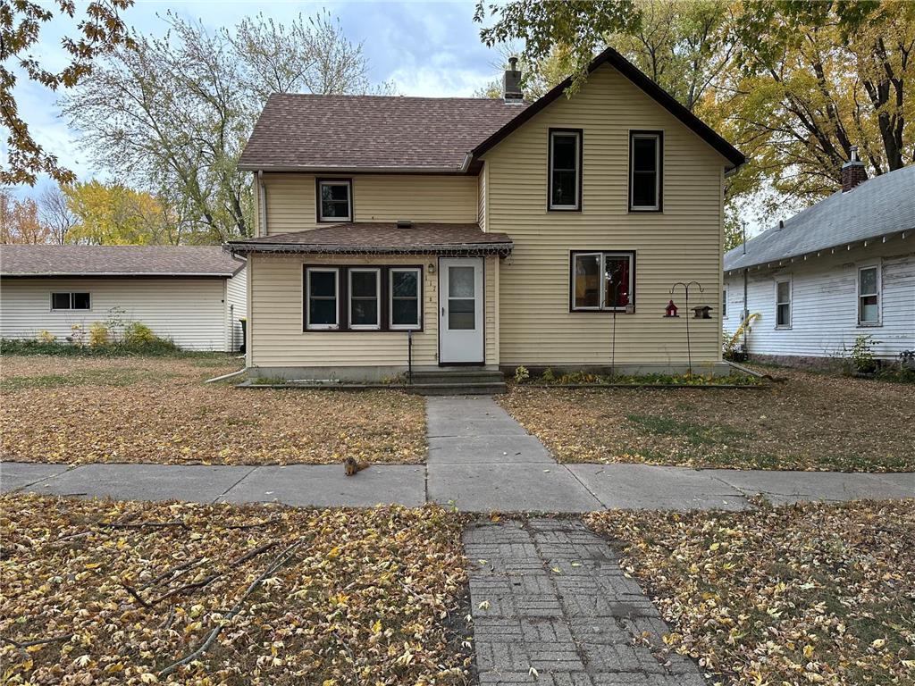117 4th Street E Jasper MN 56144 6621139 image1
