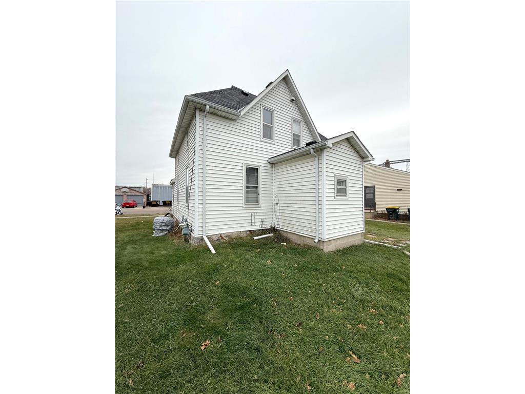 117 Cleveland Avenue Morgan MN 56266 6818789 image4