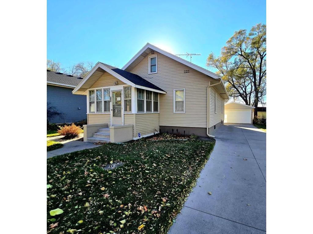 117 Columbia Avenue NE Saint Cloud MN 56304 6814024 image1