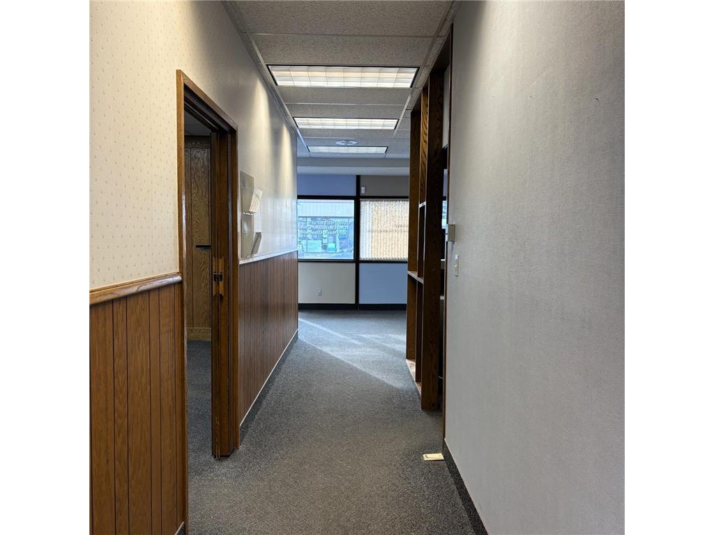 117 E Lincoln Avenue Fergus Falls MN 56537 7006700 image17
