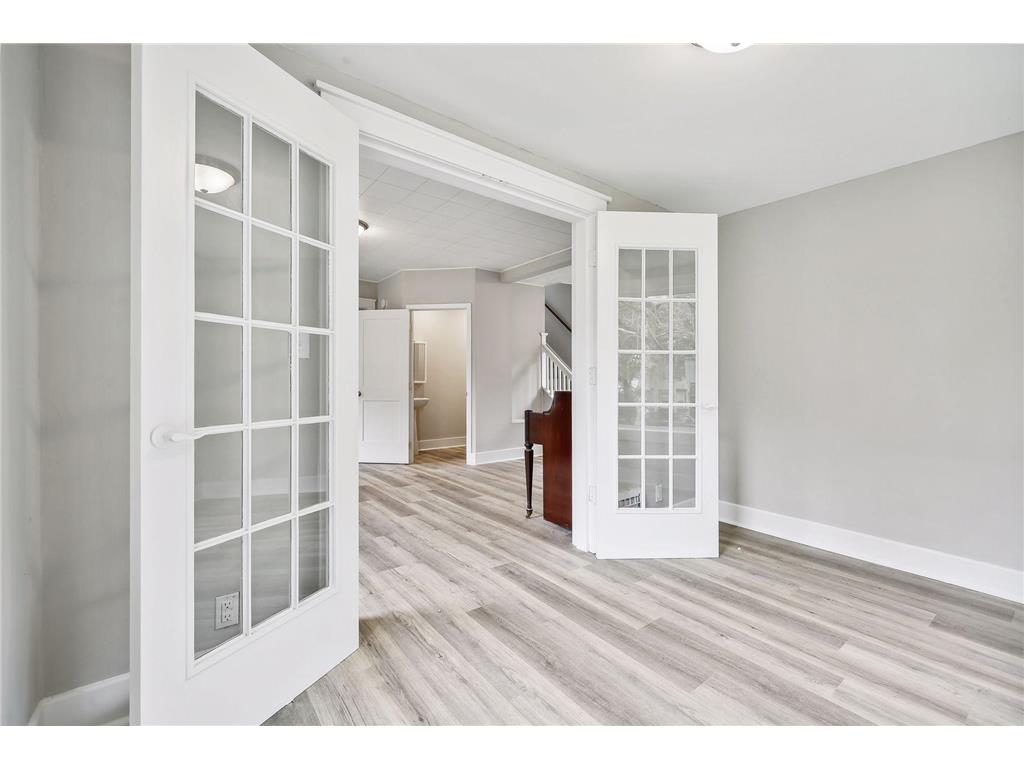 117 E Pleasant Street Mankato MN 56001 6826486 image13