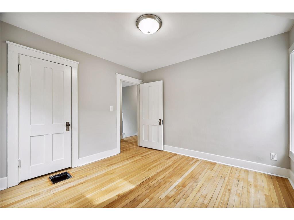 117 E Pleasant Street Mankato MN 56001 6826486 image33