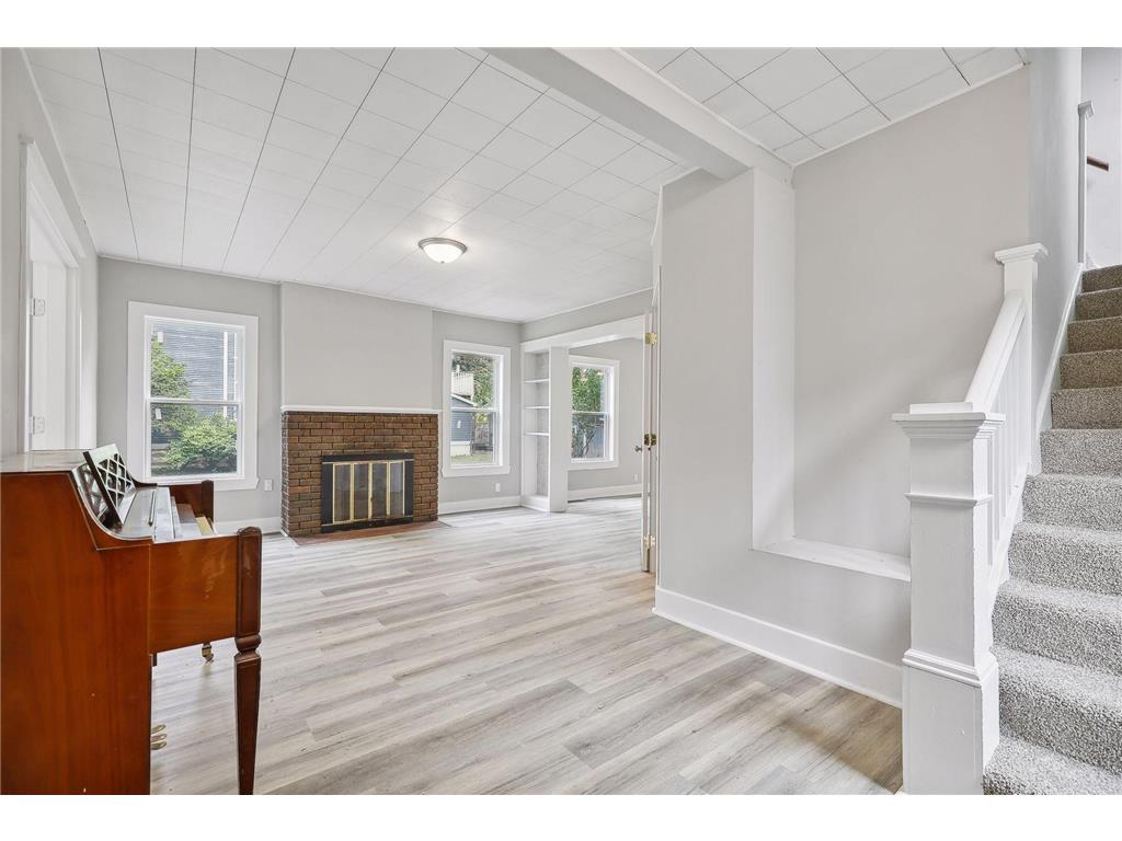 117 E Pleasant Street Mankato MN 56001 6826486 image5