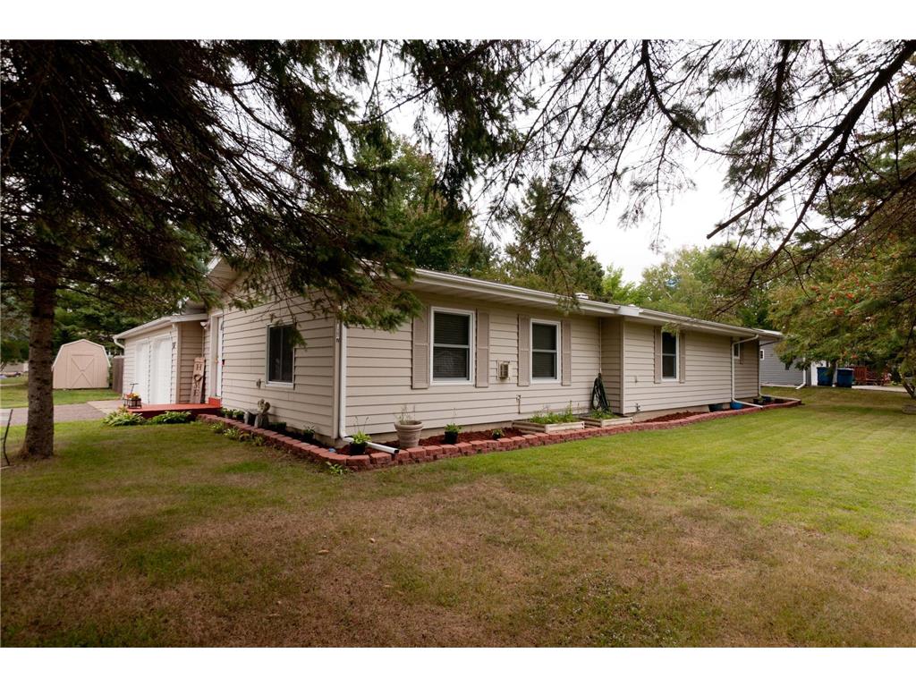 117 E Poplar Avenue Cameron WI 54822 6422126 image1