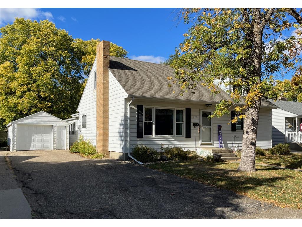 117 F Street Marshall MN 56258 6269424 image1