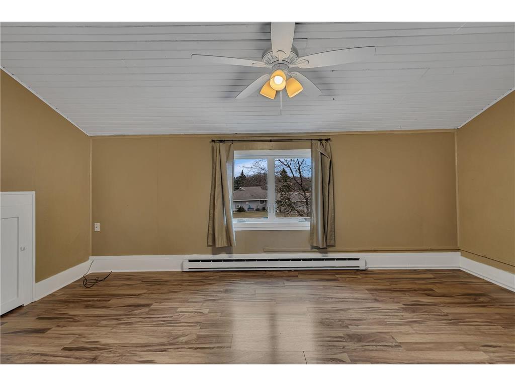 117 Main Street N New London MN 56273 6820559 image21