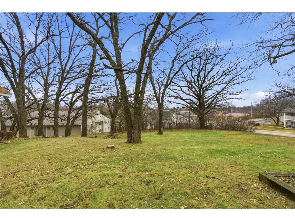 117 Main Street N New London MN 56273 6820559 image39