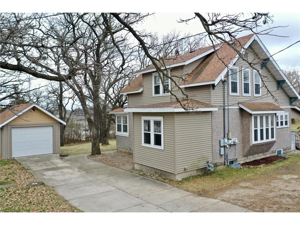 117 Main Street N New London MN 56273 7013833 image1