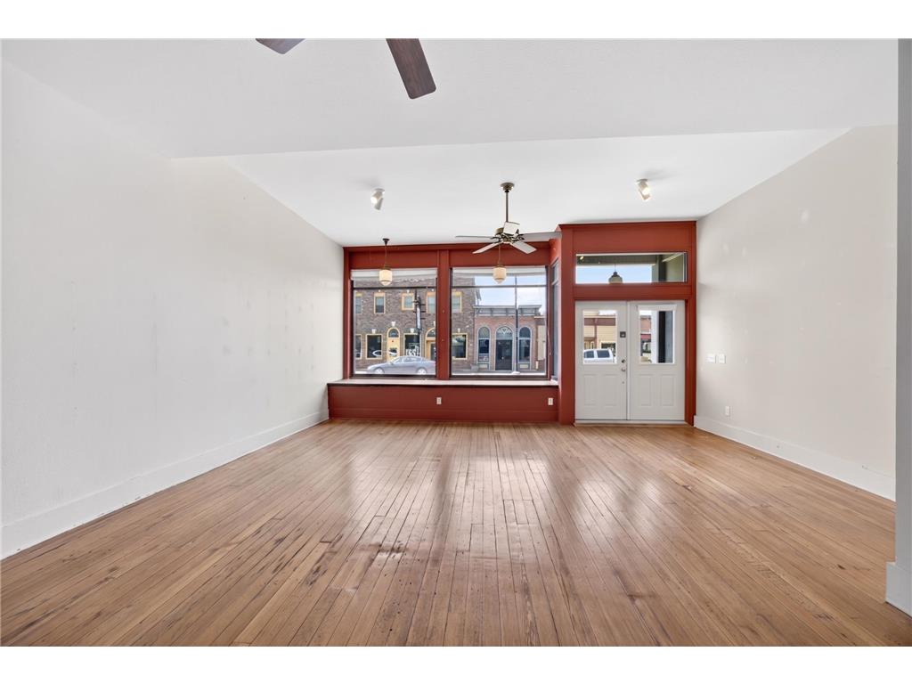 117 N Main Street Alma WI 54610 7061302 image3