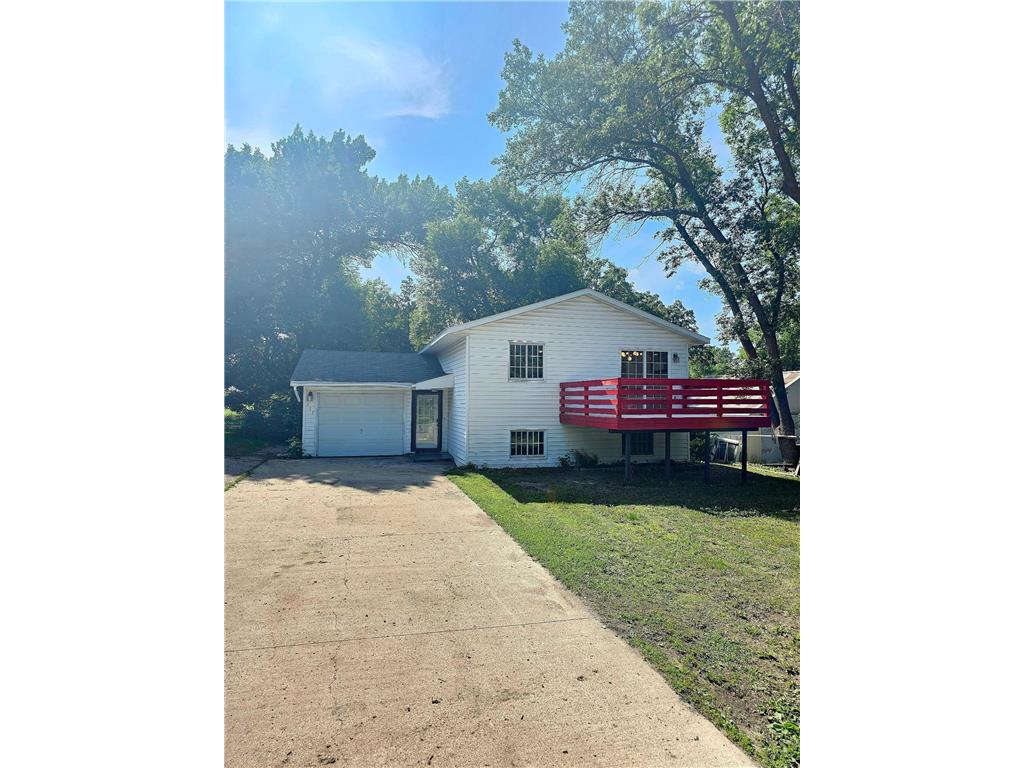 117 N Quincy Street Alexandria MN 56308 6750755 image1