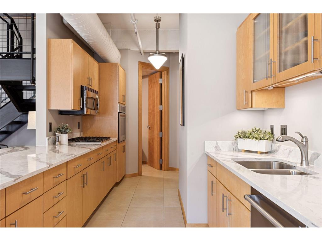 117 Portland Avenue #402 Minneapolis MN 55401 7004222 image16