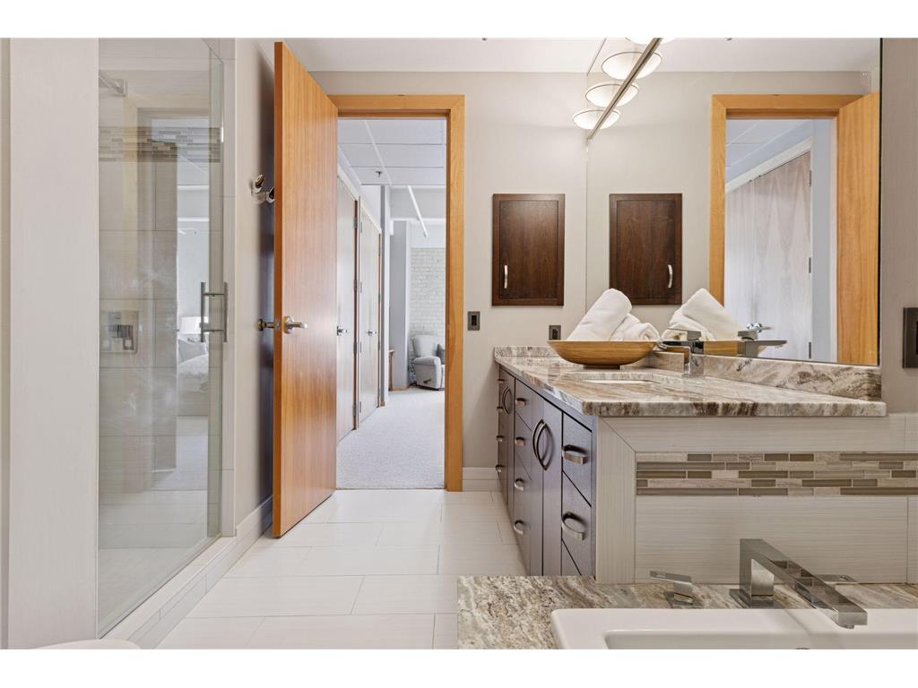 117 Portland Avenue #402 Minneapolis MN 55401 7004222 image24