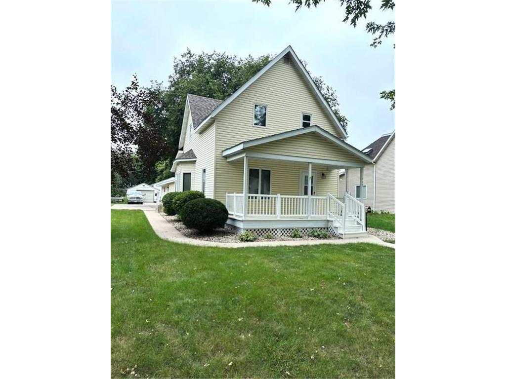 117 S 8th Street Montevideo MN 56265 6592105 image1