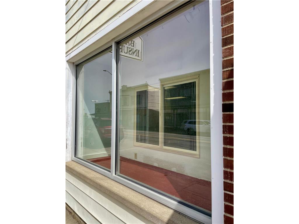 117 S Main Street Alma WI 54610 7052429 image3